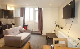 Evergreen Apartments-Flat 7, London